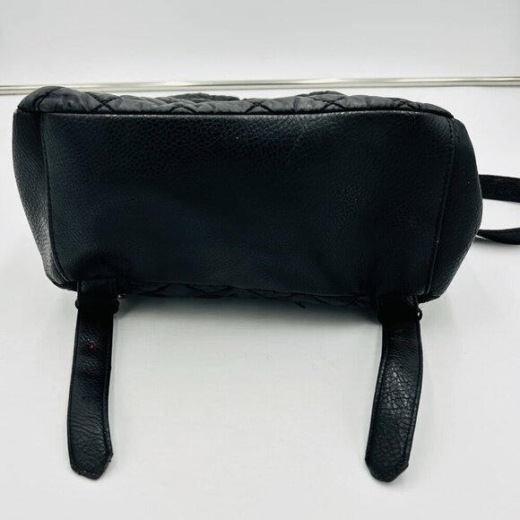 Kenneth Cole Reaction Women's Fold-Over Quilted Backpack Black - Picture 9 of 10